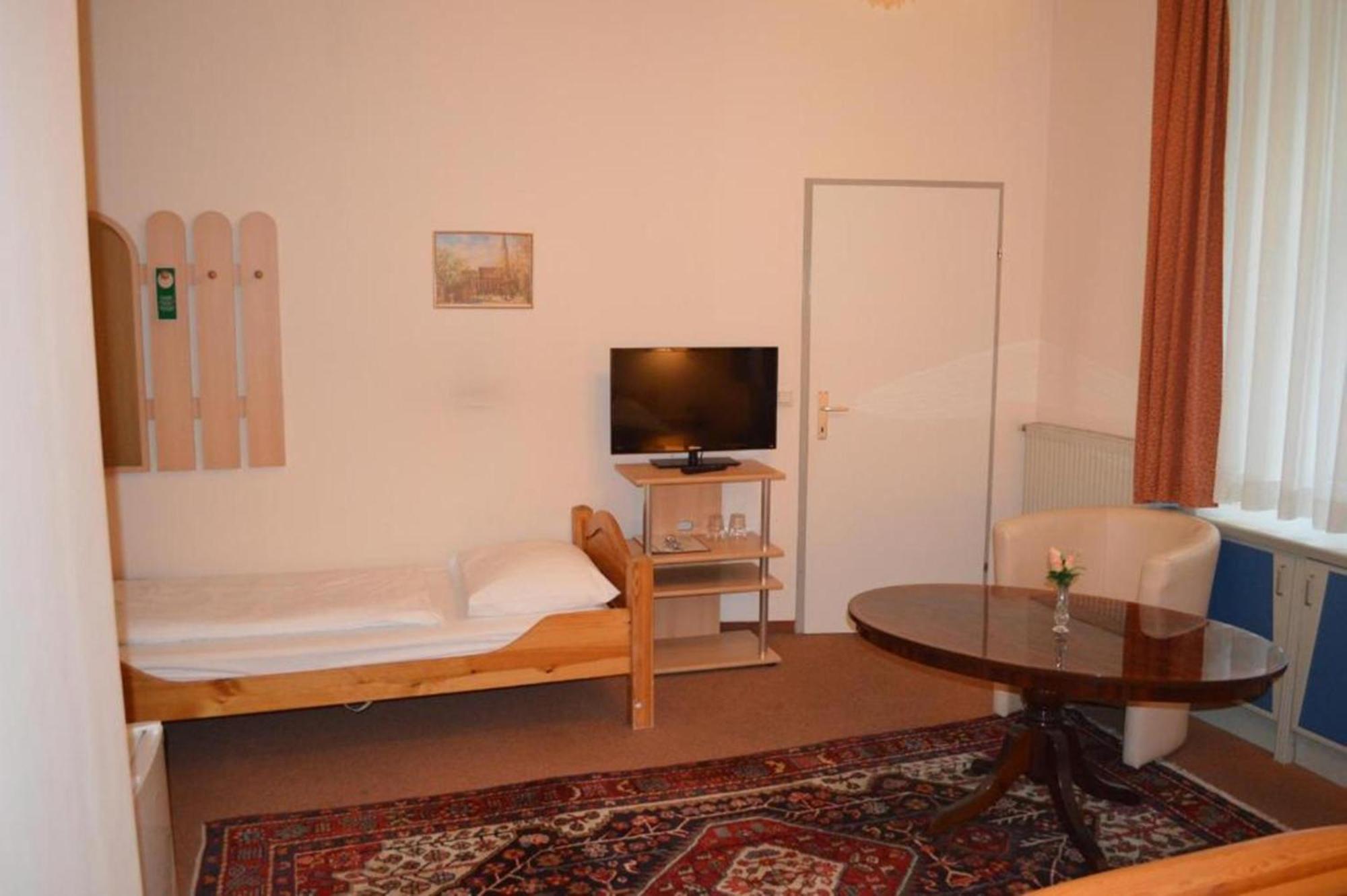 Pension Walzerstadt Wien Zimmer foto